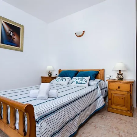 בית נופש Yourhouse Ca Na Maria *